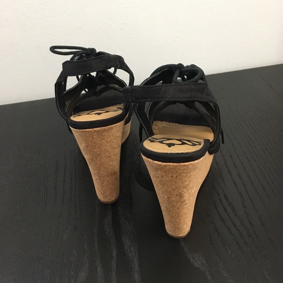 NWOT Black Suede Gladiator Cutout Wedge Sandal - Picture 4 of 6